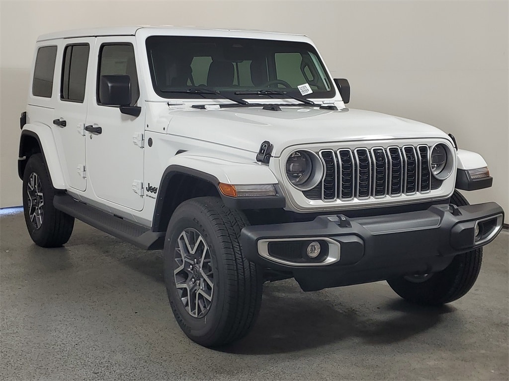 2026 Jeep Wrangler 4-Door Sahara's photo