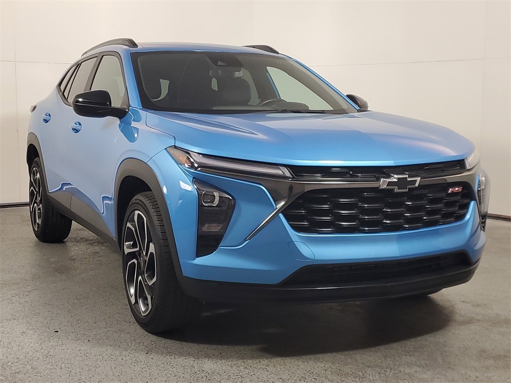 2025 Chevrolet Trax RS's photo