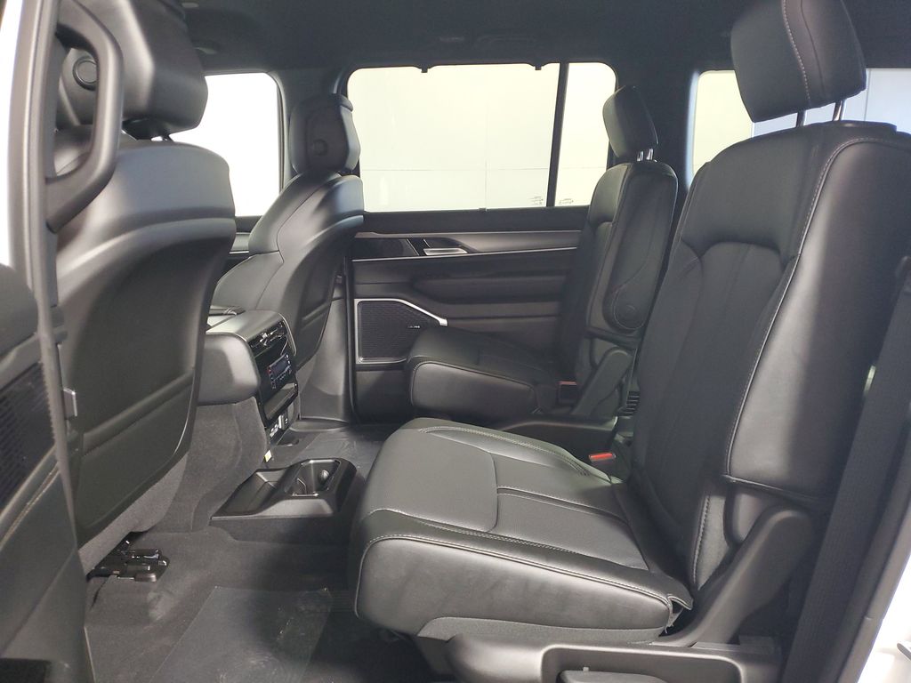 2026 Jeep Grand Wagoneer Limited Altitude - Photo 22