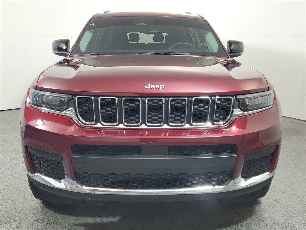 2024 Jeep Grand Cherokee Laredo X photo 2