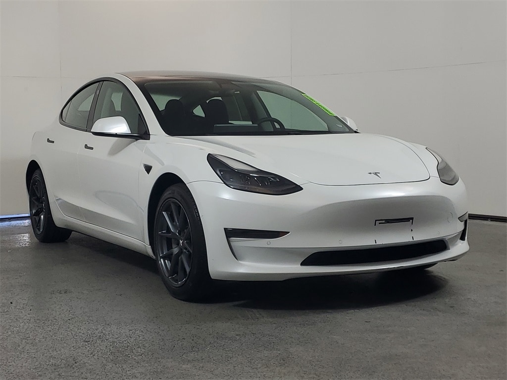 2022 Tesla Model 3 Base