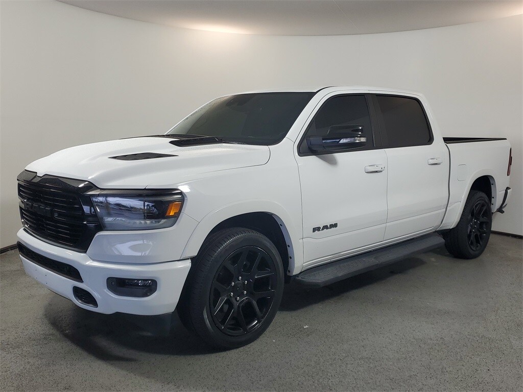 2021 Ram 1500 Laramie photo 3