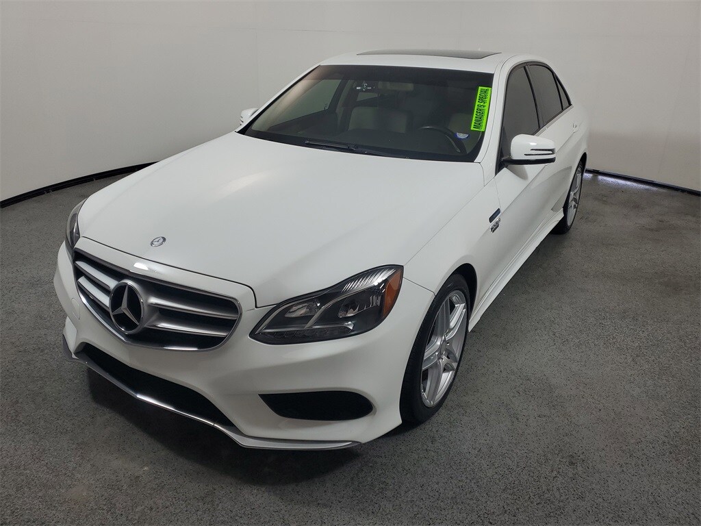 2014 Mercedes Benz E 350 Sedan photo 3