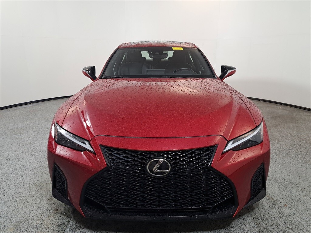 2022 Lexus IS 350 F SPORT photo 2