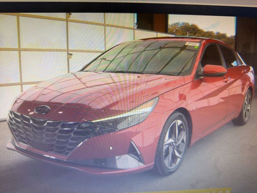 2023 Hyundai Elantra 2.0 Limited IVT SULEV's photo