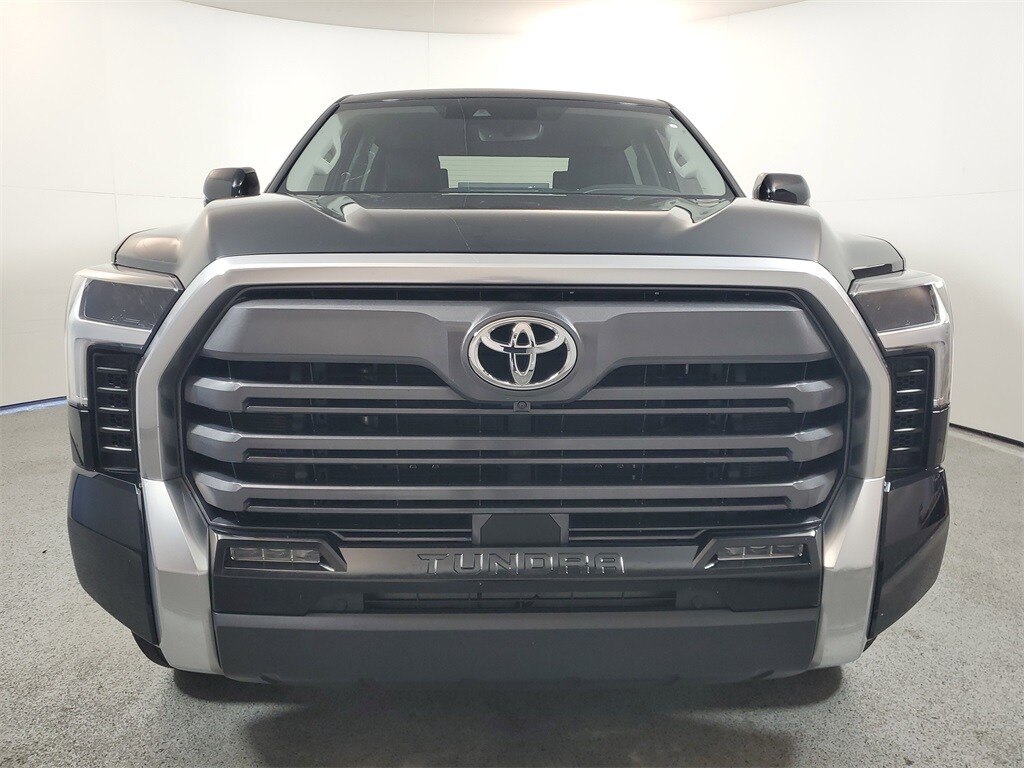 2023 Toyota Tundra Limited photo 2