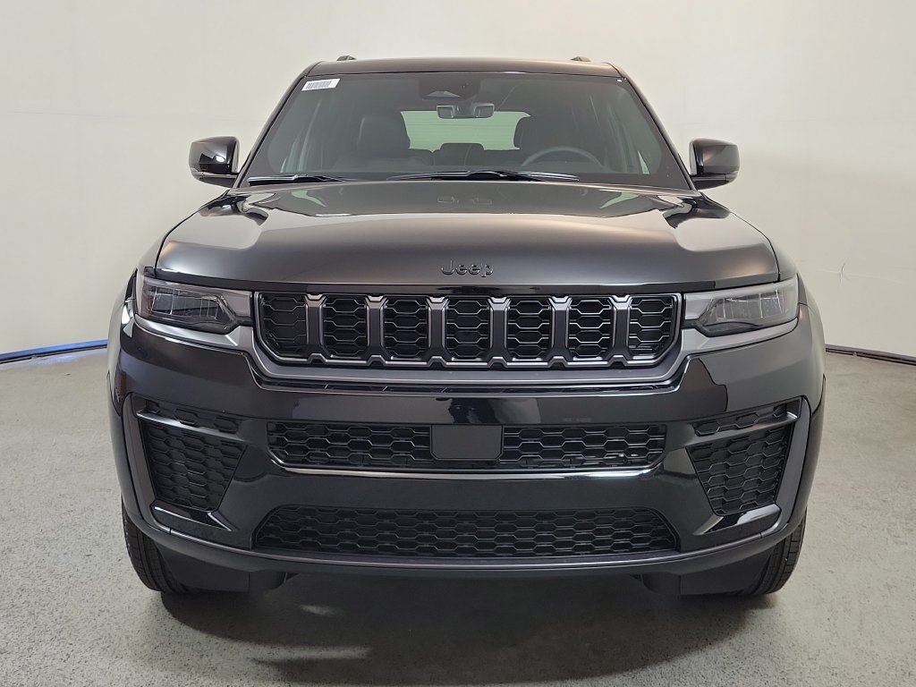 New 2027 Jeep Grand Cherokee 2 Row LAREDO 4X Sport Utility
