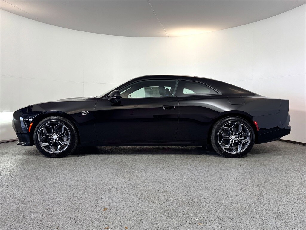 2025 Dodge Charger R/T AWD photo 4