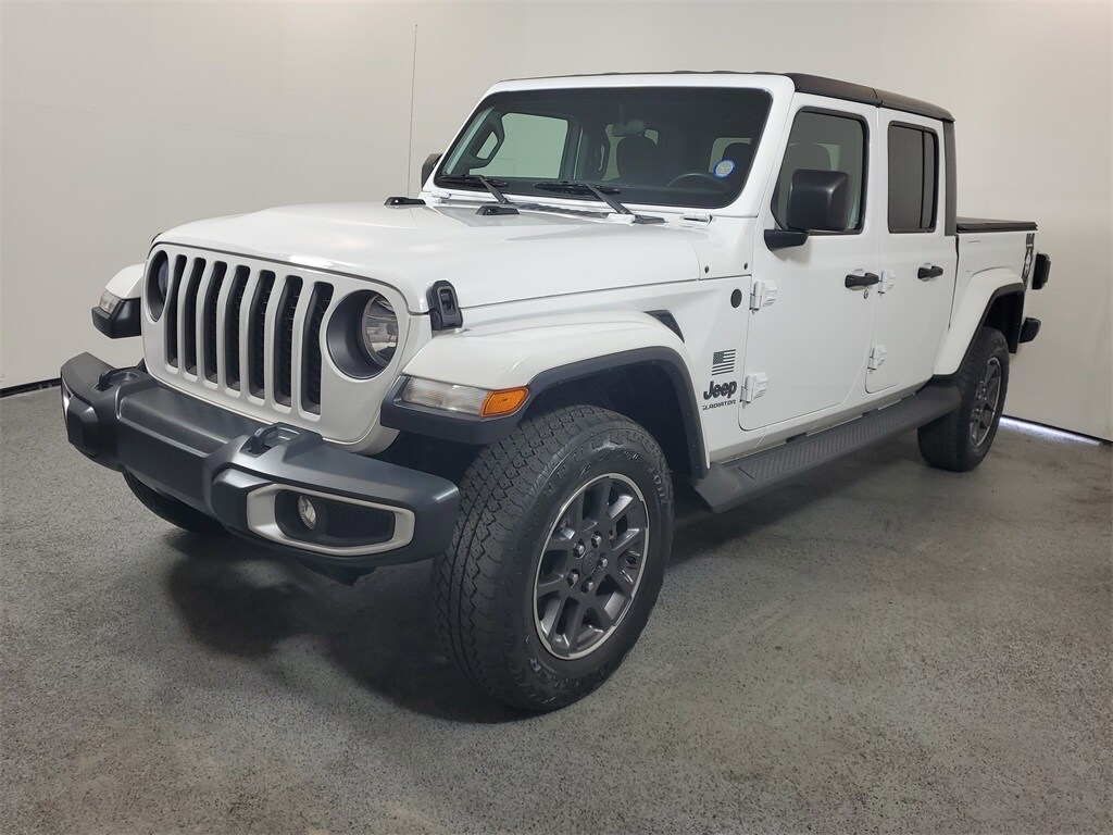 2020 Jeep Gladiator Altitude photo 3