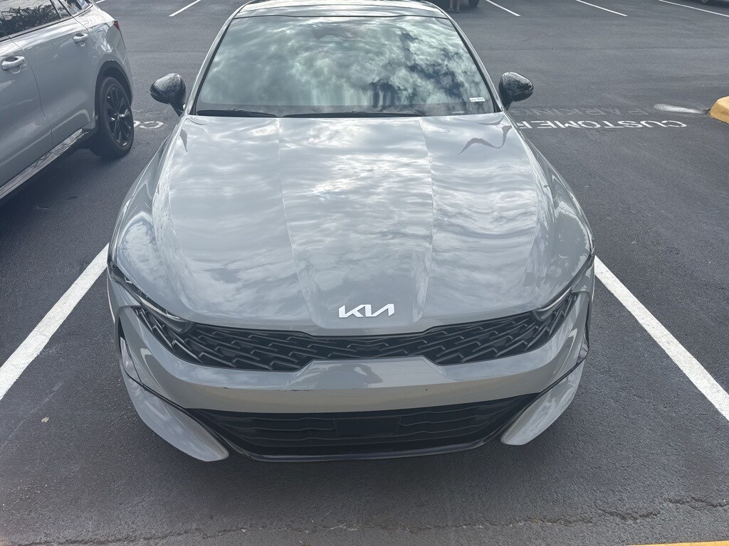 2022 Kia K5 GT-Line photo 2