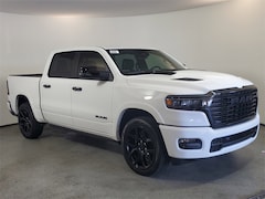 2025 Ram 1500 LARAMIE CREW CAB 4X4 5'7 BOX Pickup
