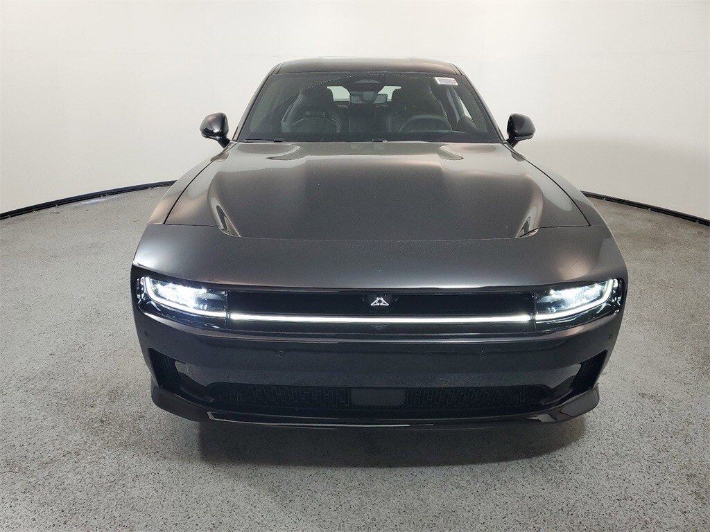 2025 Dodge Charger R/T Scat Pack AWD photo 2