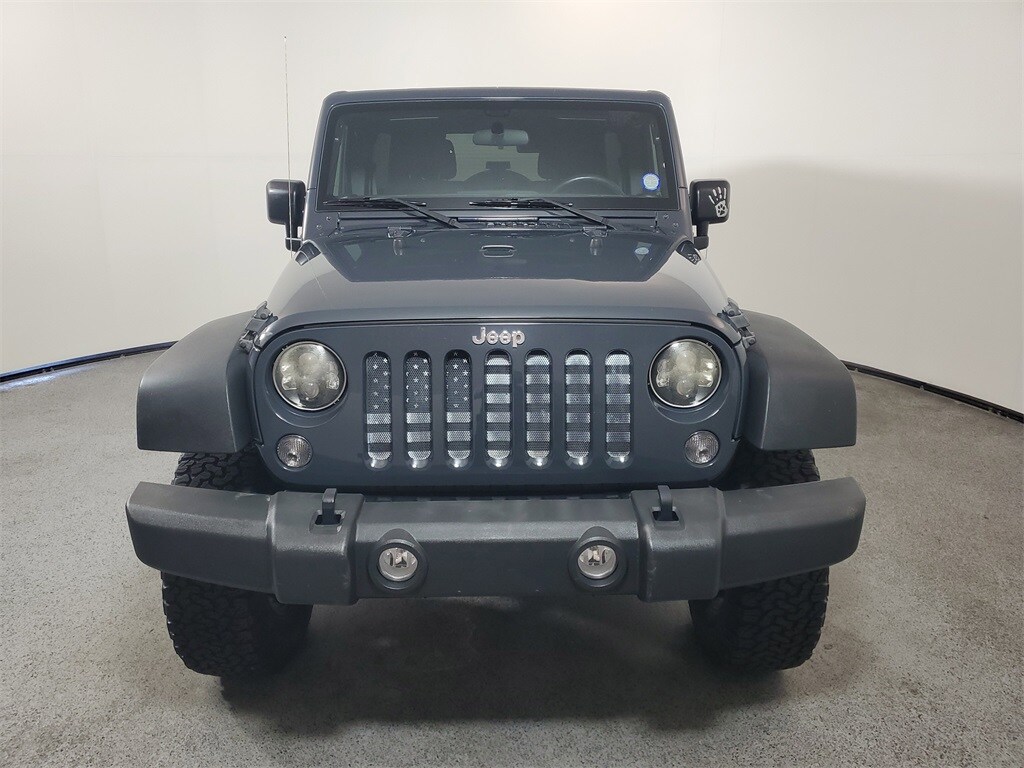 2017 Jeep Wrangler Unlimited Sport photo 2