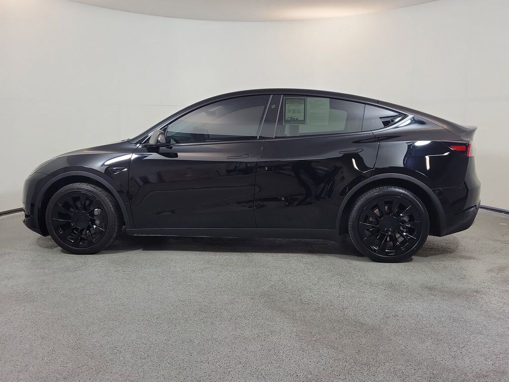 Used 2024 Tesla Model Y Long Range SUV