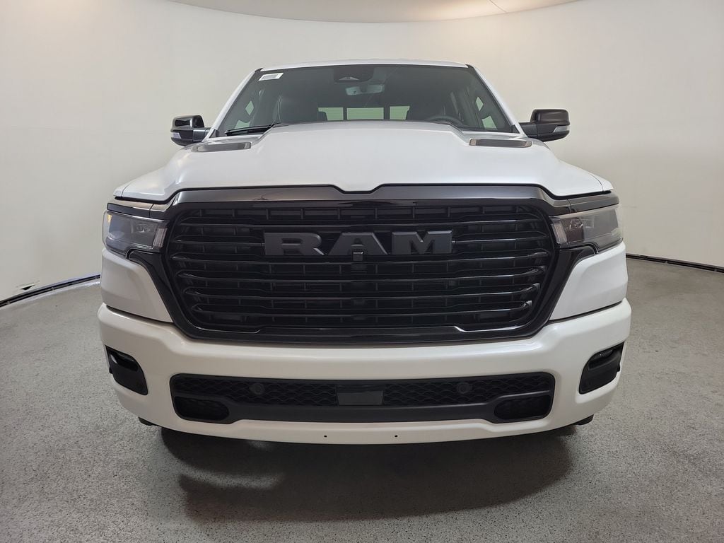 New 2026 Ram 1500 LARAMIE CREW CAB 4X4 5'7 BOX Pickup