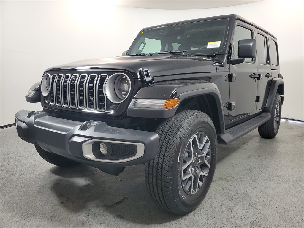 New 2026 Jeep Wrangler 4-DOOR SAHARA Sport Utility