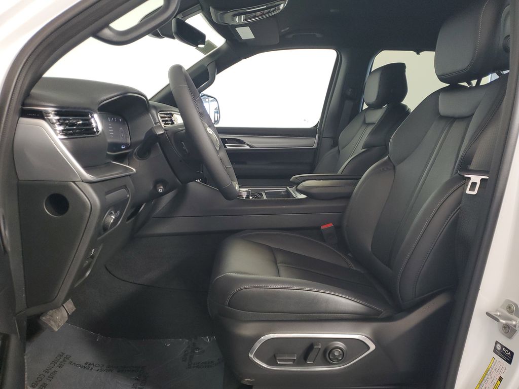2026 Jeep Grand Wagoneer Limited Altitude - Photo 11