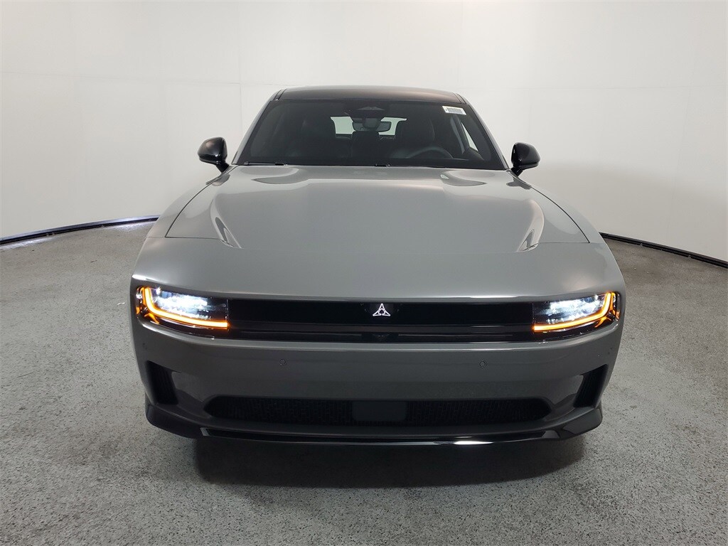 2025 Dodge Charger R/T AWD photo 2