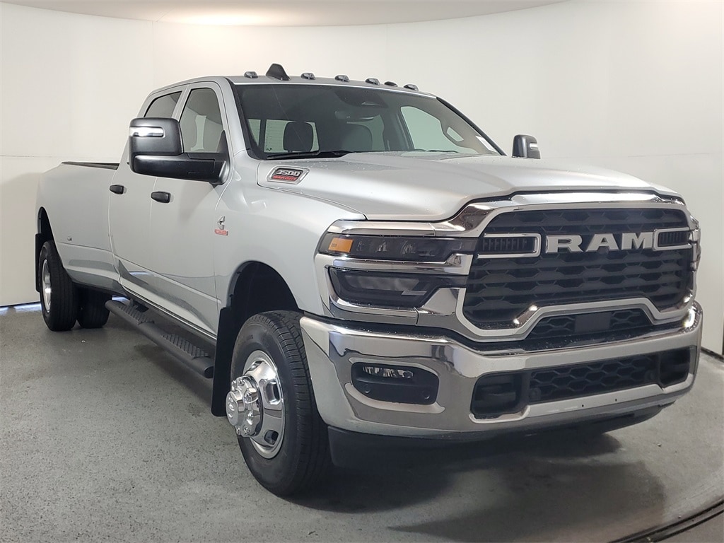 2026 RAM Ram 3500 Pickup Tradesman's photo