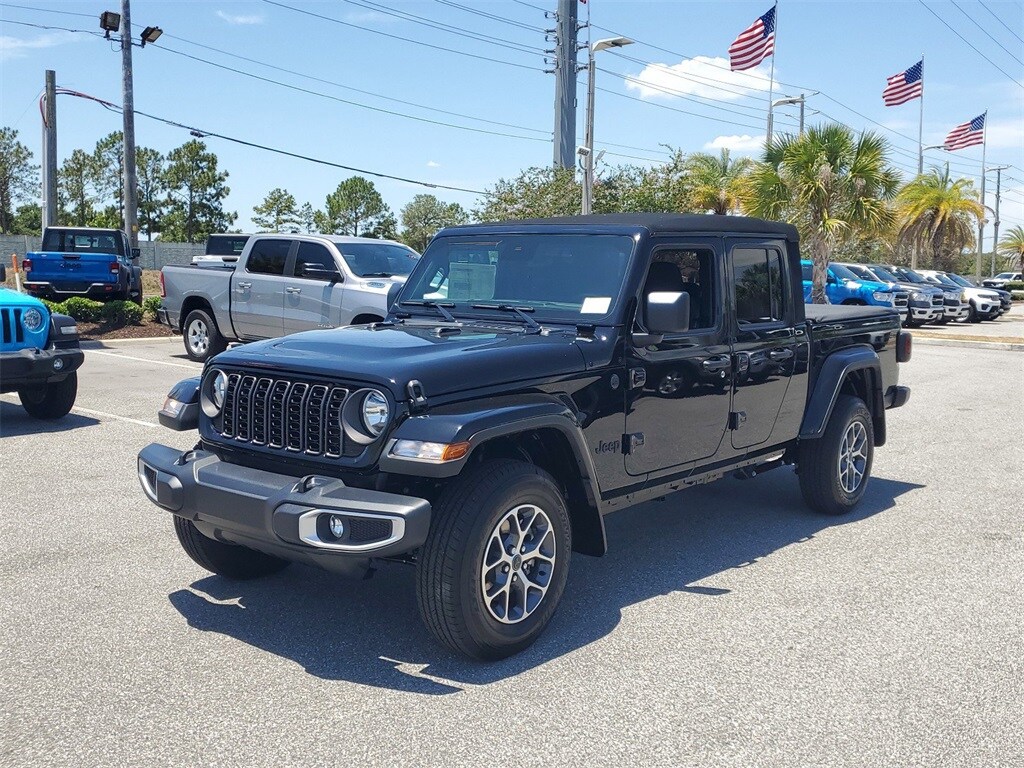 2024 Jeep Gladiator Sport S photo 3