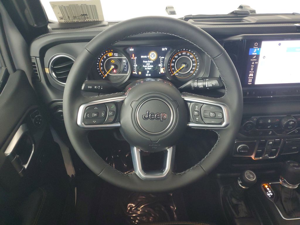 2026 Jeep Wrangler 4-Door Sahara - Photo 14