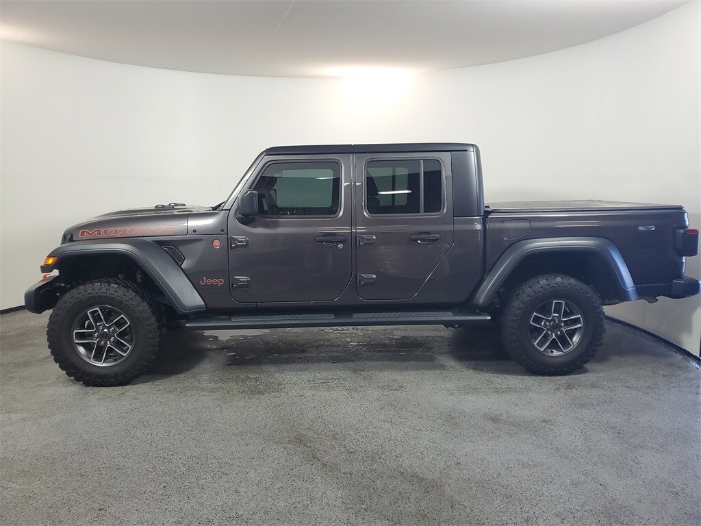 2024 Jeep Gladiator Mojave photo 4