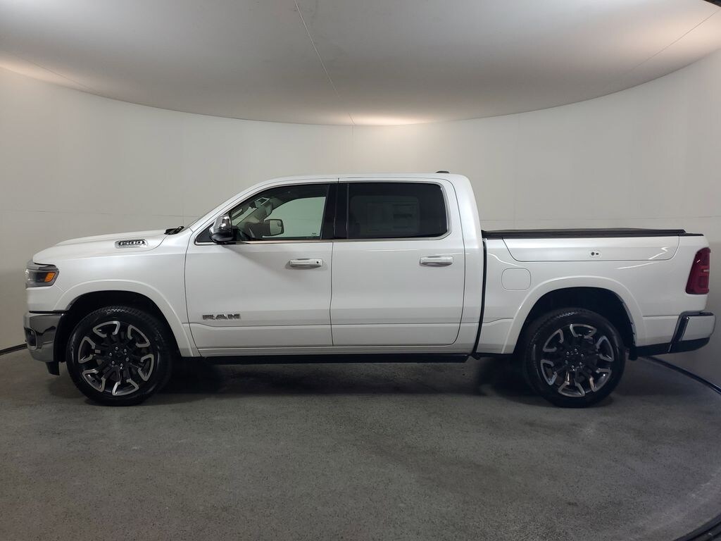New 2026 Ram 1500 LIMITED LONGHORN CREW CAB 4X4 5'7 BOX Pickup