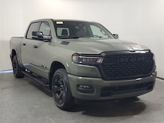 2026 Ram 1500 BIG HORN CREW CAB 4X2 5'7 BOX Pickup