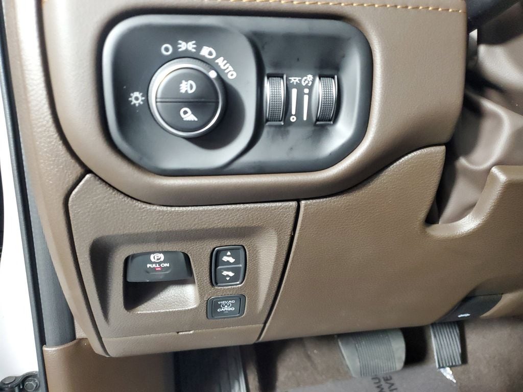 2026 RAM 1500 Limited Longhorn - Photo 12
