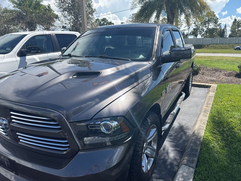 2016 Ram 1500 Sport photo 2