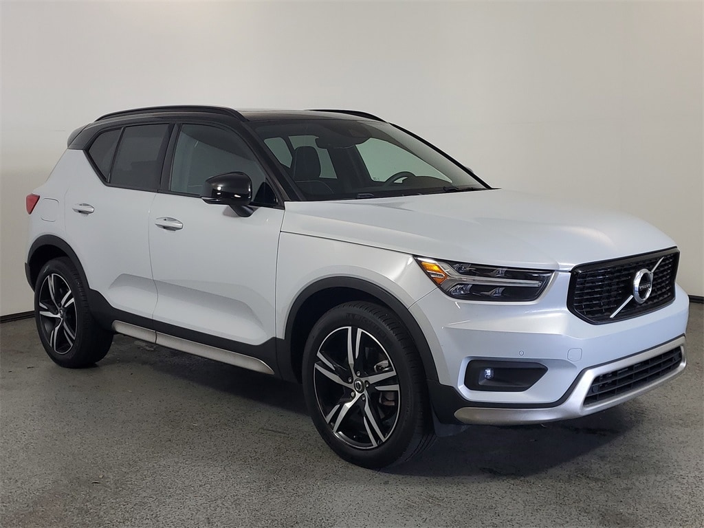 2021 Volvo XC40