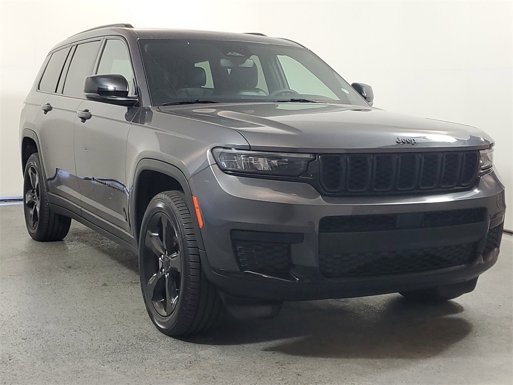 2024 Jeep Grand Cherokee L Altitude's photo