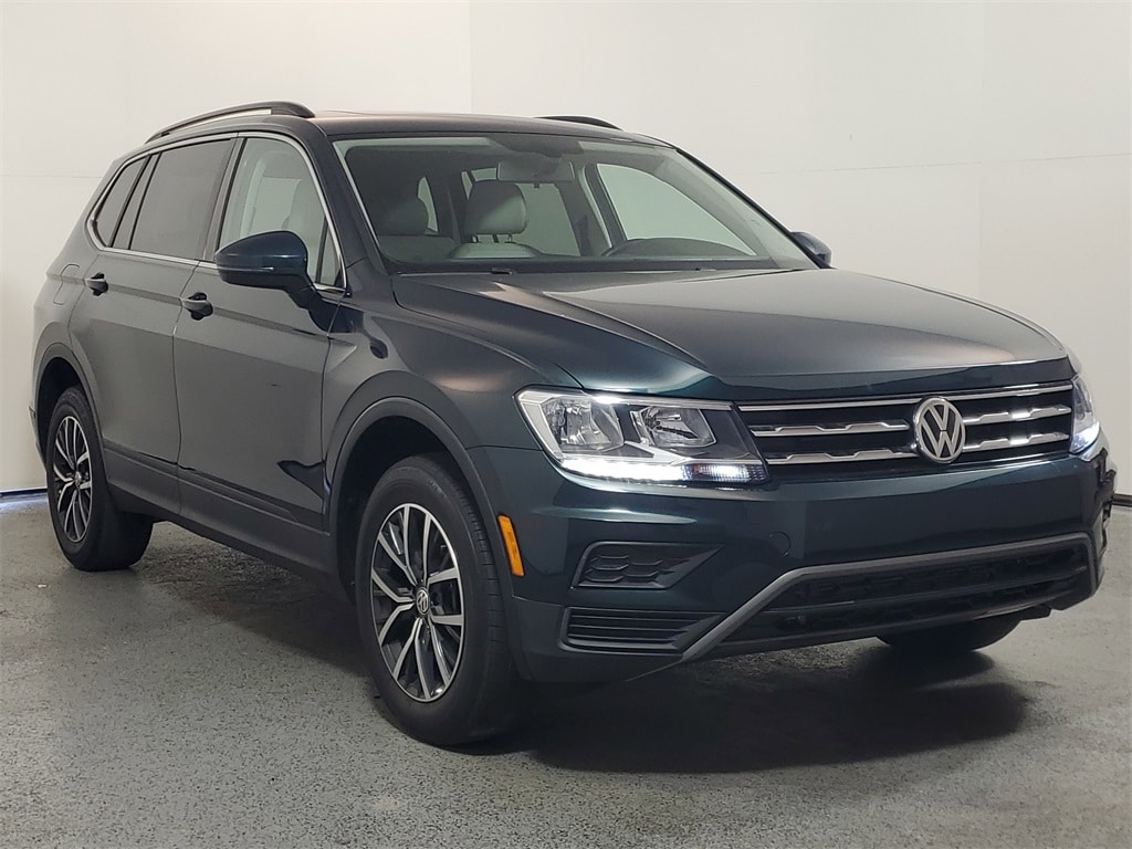 2019 Volkswagen Tiguan SE's photo