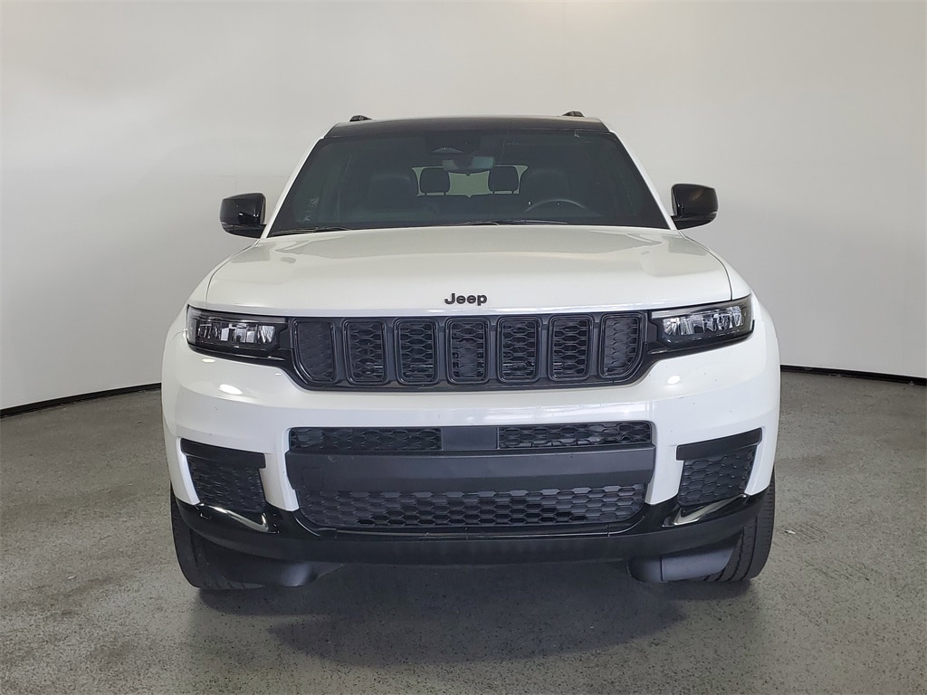 Used 2022 Jeep Grand Cherokee L Altitude with VIN 1C4RJJAG5N8599878 for sale in Clermont, FL