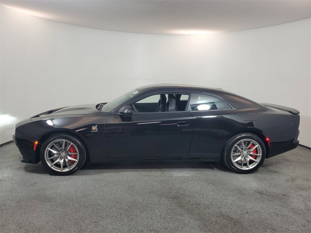 2025 Dodge Charger R/T Scat Pack AWD photo 4