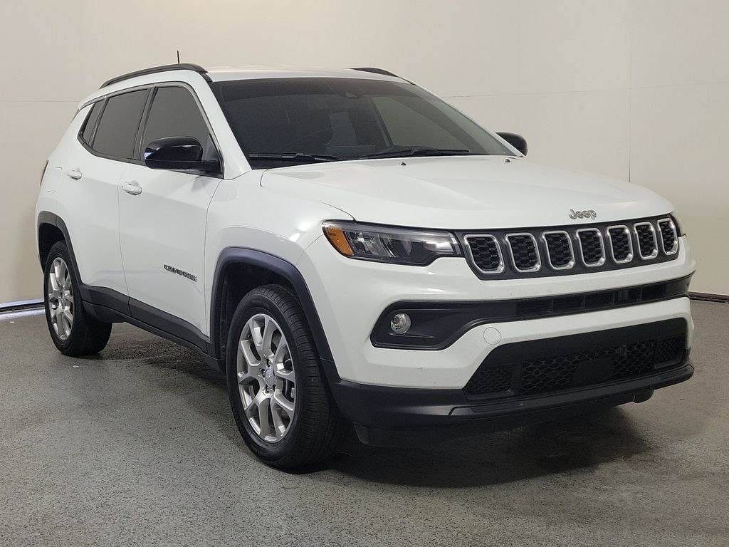 Used 2024 Jeep Compass Latitude Lux SUV
