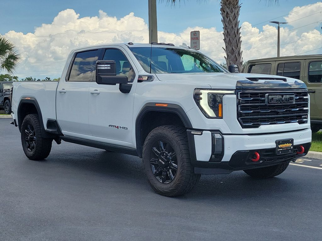 2024 GMC Sierra 4WD Crew Cab Standard Box AT4's photo
