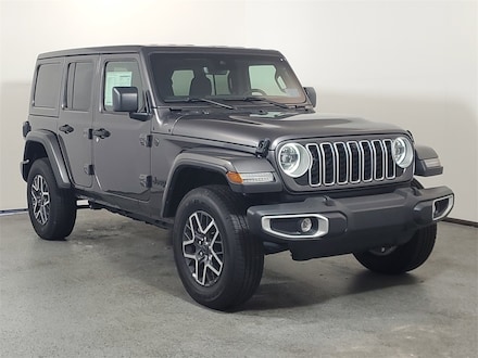 2025 Jeep Wrangler 4-DOOR SAHARA Sport Utility