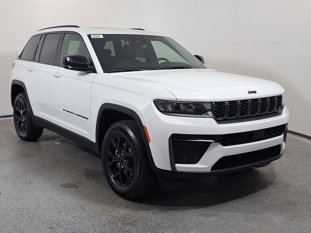 2026 Jeep Grand Cherokee LAREDO ALTITUDE 4X4