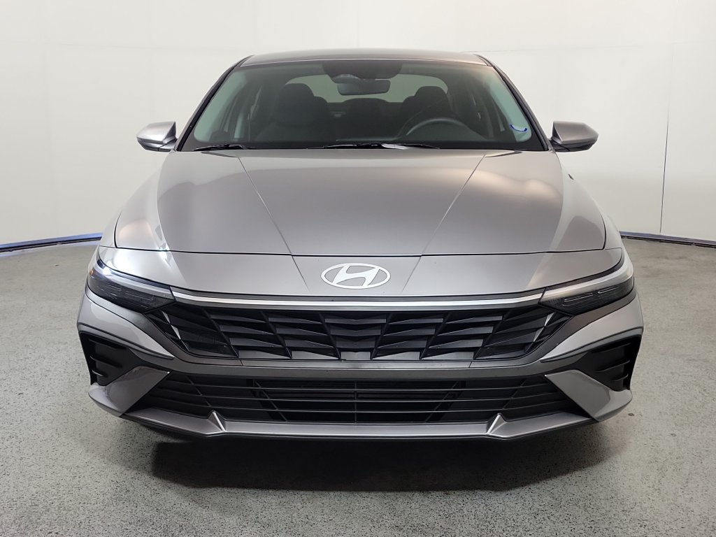 Used 2024 Hyundai Elantra SEL Sedan