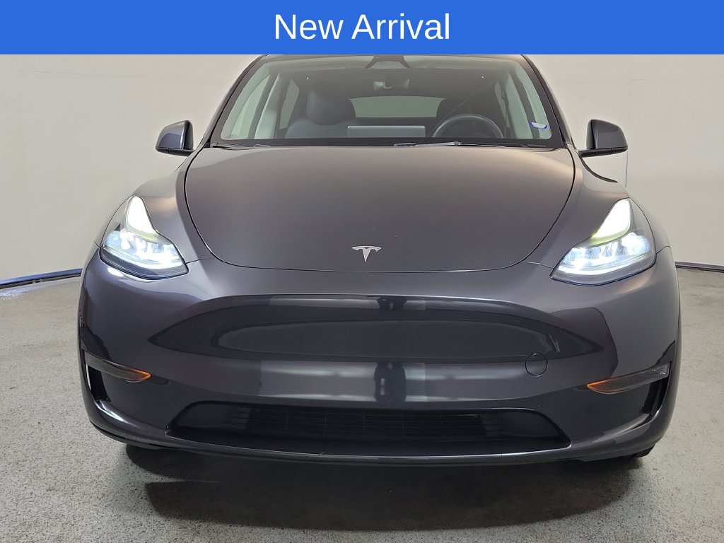 Used 2024 Tesla Model Y Long Range with VIN 7SAYGDED7RF037338 for sale in Clermont, FL
