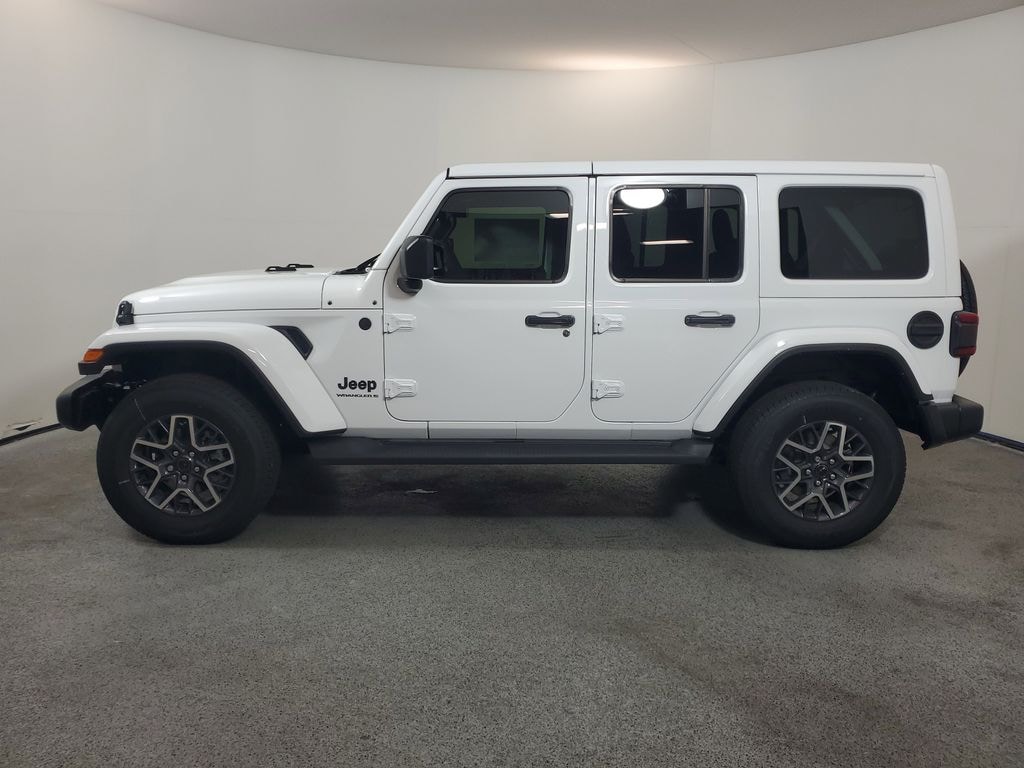 New 2026 Jeep Wrangler 4-DOOR SAHARA Sport Utility