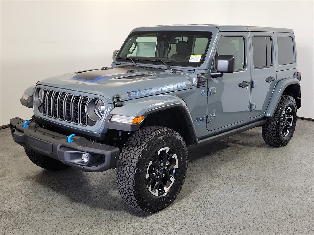 2025 Jeep Wrangler 4xe Rubicon X photo 3