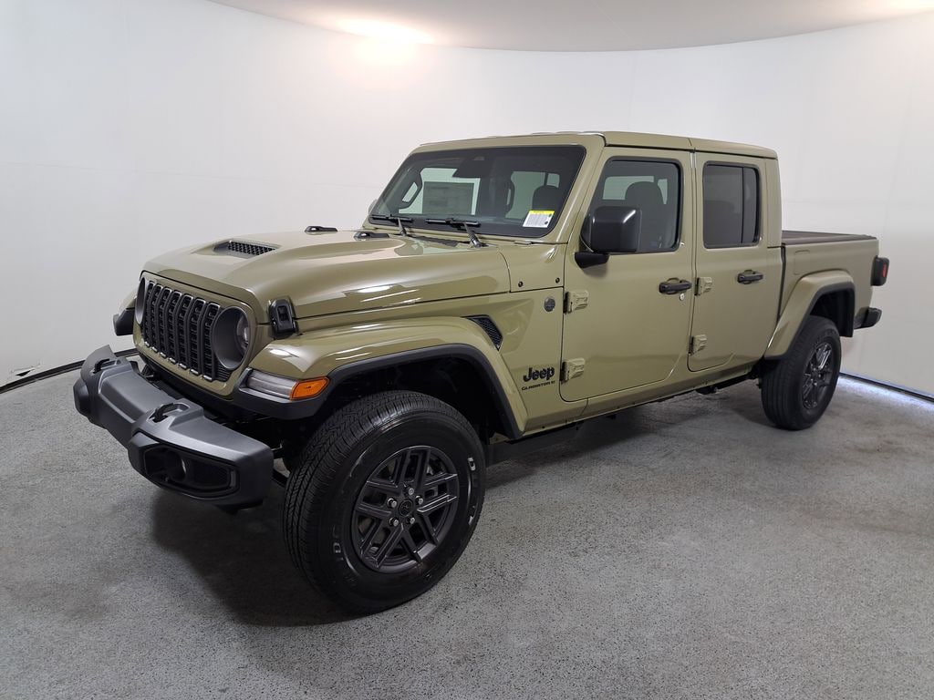 New 2026 Jeep Gladiator SPORT S 4X4 Pickup