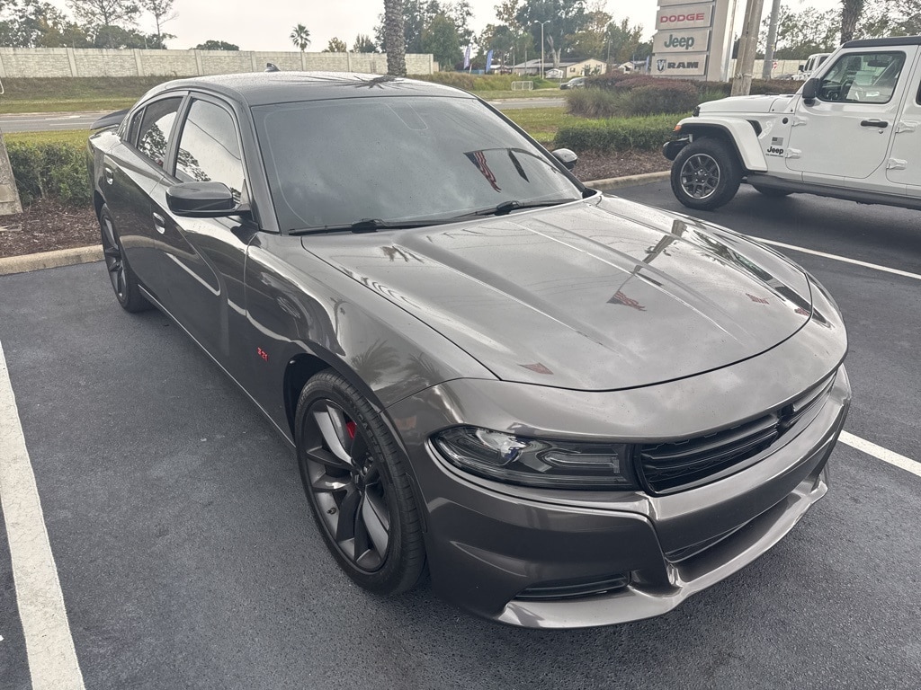 2018 Dodge Charger SXT