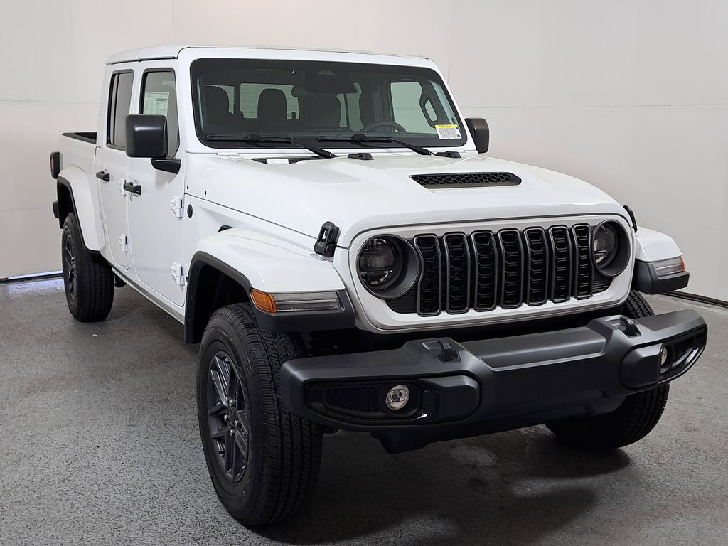 2026 Jeep Gladiator Sport S Auto's photo