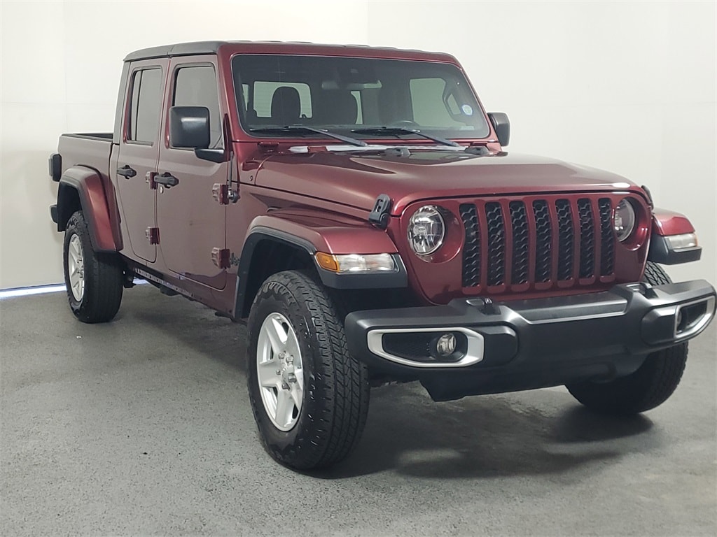 2021 Jeep Gladiator Sport S's photo