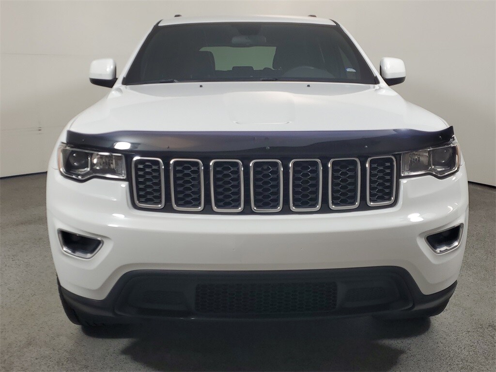 2020 Jeep Grand Cherokee Laredo E photo 2