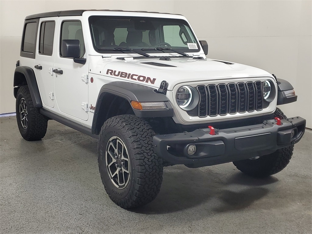 2025 Jeep Wrangler 4-Door Rubicon's photo