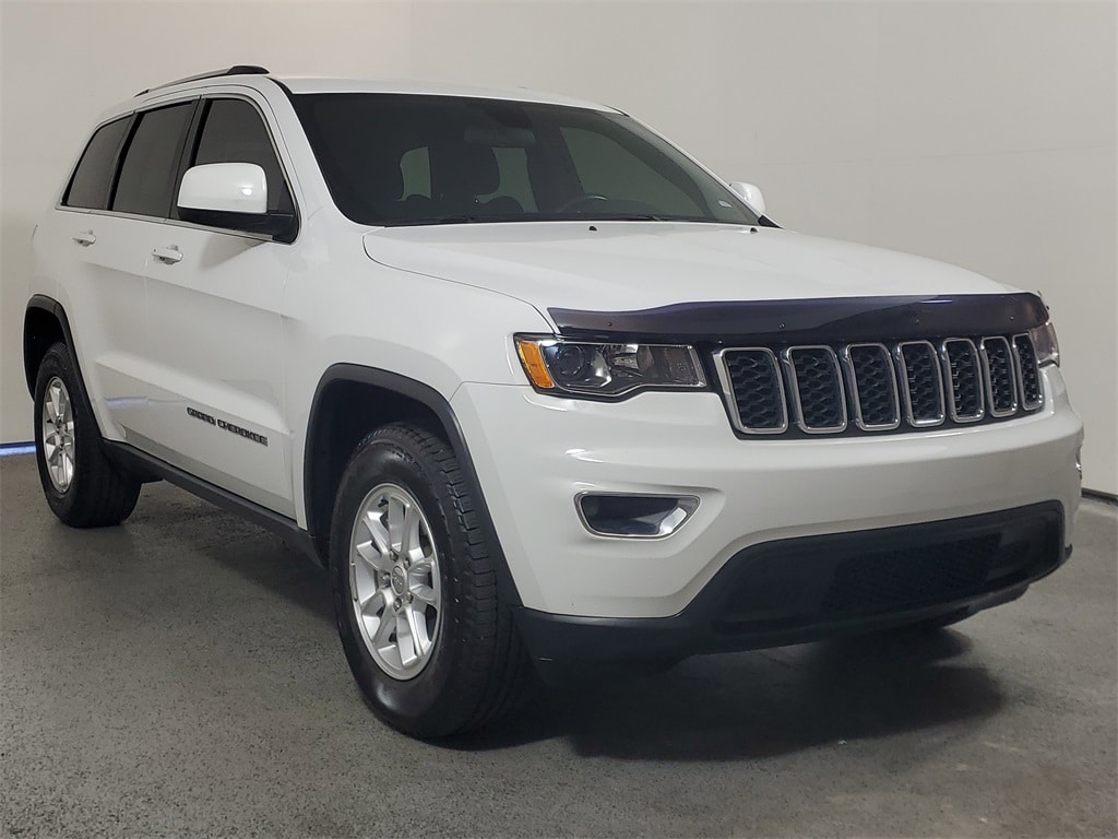 2020 Jeep Grand Cherokee Laredo E